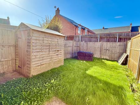 2 bedroom End of terrace house for sale in Poachers Chase, Wragby, LN8