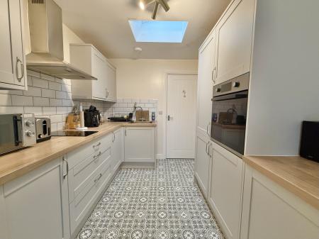 4 bedroom Bungalow for sale in Pynder Close, Washingborough, LN4