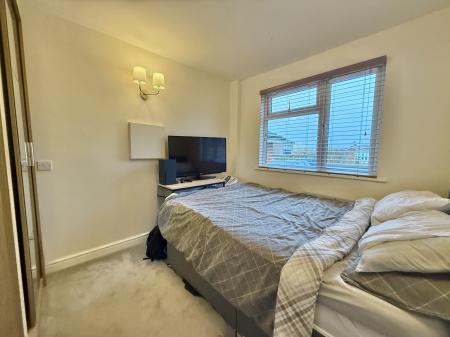 4 bedroom Bungalow for sale in Pynder Close, Washingborough, LN4