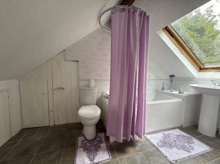 4 bedroom Detached house for sale in Ranby, Market Rasen, LN8