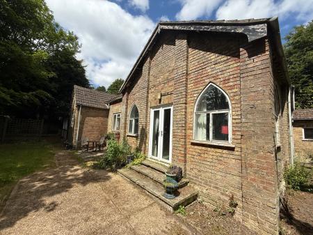 4 bedroom Detached house for sale in Ranby, Market Rasen, LN8