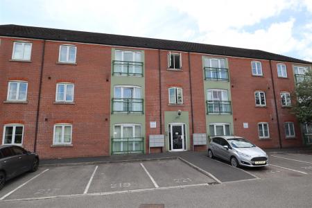 Riverside Drive, Lincoln, LN5