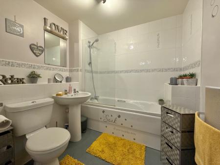 1 bedroom Flat for sale in Riverside Drive, Lincoln, LN5