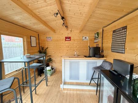 4 bedroom Detached house for sale in Scholars Way, Heighington, LN4