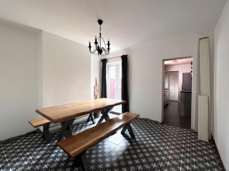 3 bedroom Terraced House for sale in Shakespeare Street, Lincoln, LN5