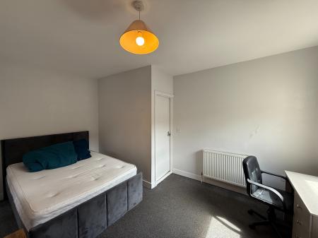 4 bedroom Terraced House for sale in Shakespeare Street, Lincoln, LN5