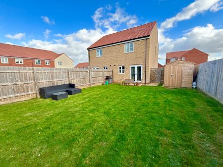 2 bedroom Semi-detached house for sale in Shrewsbury Road, Bracebridge Heath, LN4