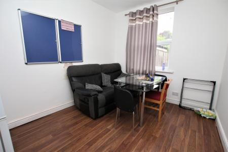 5 bedroom Terraced House for sale in St Catherines Grove, Lincoln, LN5