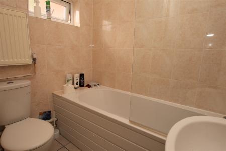 5 bedroom Terraced House for sale in St Catherines Grove, Lincoln, LN5