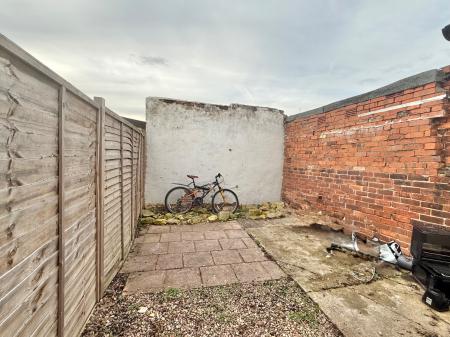 6 bedroom Terraced House for sale in St. Andrews Street, Lincoln, LN5