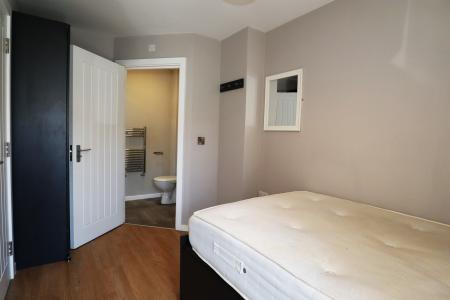 4 bedroom Town house for sale in St. Botolphs Crescent, Lincoln, LN5