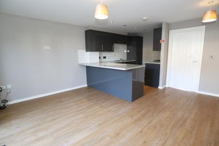4 bedroom Town house for sale in St. Botolphs Crescent, Lincoln, LN5