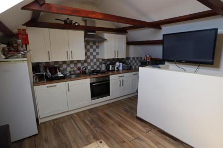 4 bedroom Semi-detached house for sale in Vere Street, Lincoln, LN1