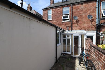 4 bedroom Semi-detached house for sale in Vere Street, Lincoln, LN1