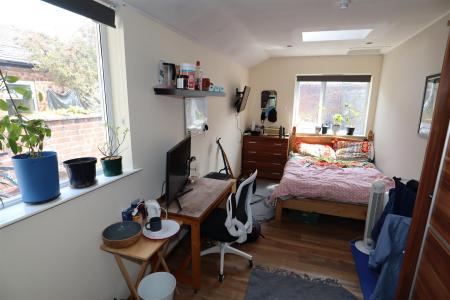 4 bedroom Semi-detached house for sale in Vere Street, Lincoln, LN1