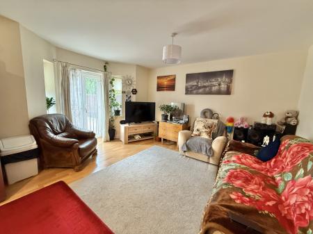 2 bedroom Flat for sale in Western Avenue, Bracebridge Heath, LN4