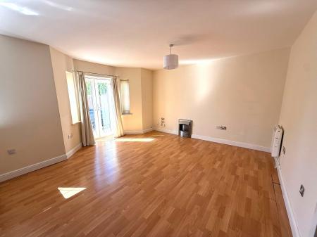 2 bedroom Flat for sale in Western Avenue, Bracebridge Heath, LN4