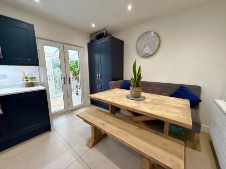 3 bedroom Semi-detached house for sale in Western Crescent, Lincoln, LN6