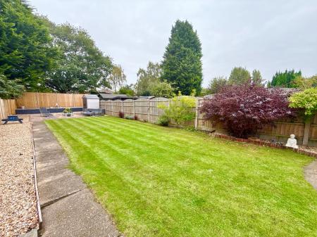 3 bedroom Semi-detached house for sale in Western Crescent, Lincoln, LN6