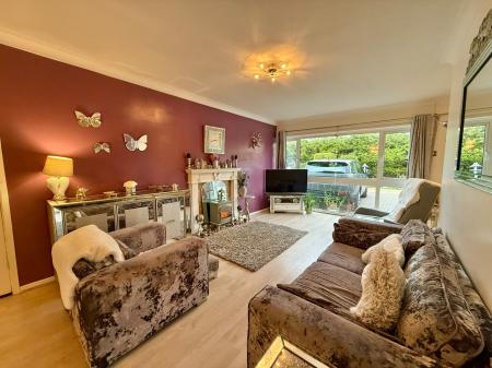 3 bedroom Detached bungalow for sale in Westfield Approach, North Greetwell, Lincoln, LN2