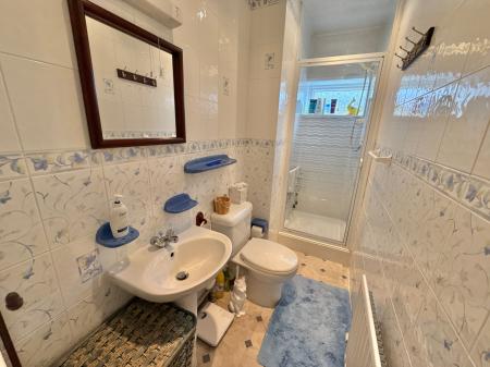 3 bedroom Bungalow for sale in Westwood Drive, Lincoln, LN6
