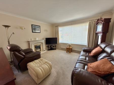 3 bedroom Detached bungalow for sale in Willowfield Avenue, Nettleham, LN2