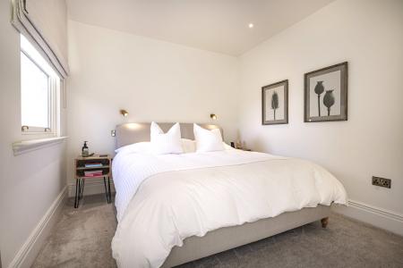 3 bedroom Flat for sale in Wordsworth Street, Uphill Lincoln, Lincoln, LN1