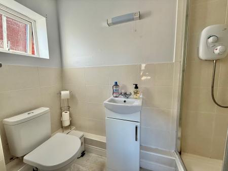 3 bedroom Detached house for sale in Gloucester Close, Lincoln, LN4