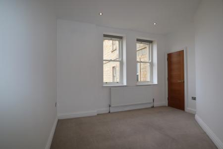 1 bedroom Flat to let in Caistor Drive, Lincoln, LN4