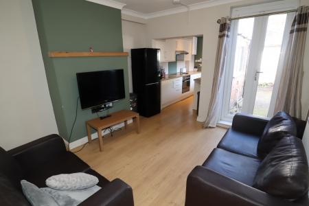 1 bedroom House share to let in Cranwell Street, Lincoln, LN5