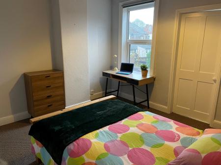 2 bedroom House share to let in Cross Street, Lincoln, LN5