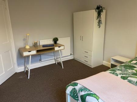 2 bedroom House share to let in Cross Street, Lincoln, LN5