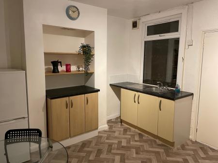 2 bedroom House share to let in Cross Street, Lincoln, LN5