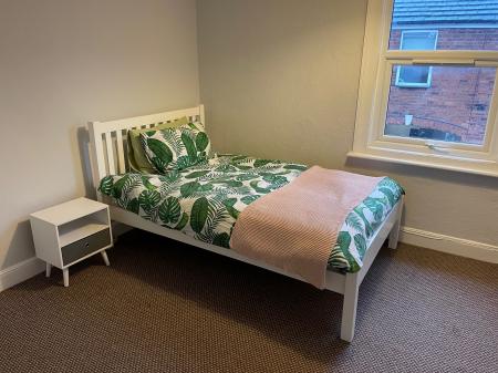 2 bedroom House share to let in Cross Street, Lincoln, LN5