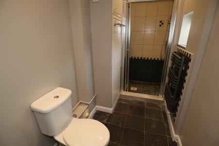 2 bedroom Flat to let in Monks Road, Lincoln, LN2