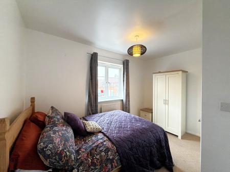 4 bedroom Town house to let in Ross Close, Uphill Lincoln, Lincoln, LN2