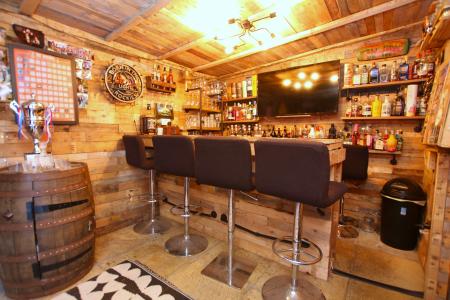 2 bedroom End of terrace house for sale in Sixfield Close, Lincoln, LN6