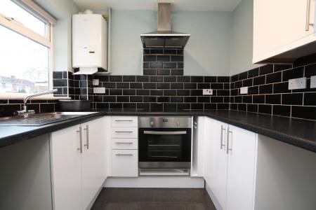 2 bedroom Terraced House for sale in Shawbury Close, Lincoln, LN6