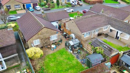 3 bedroom Detached bungalow for sale in Ermine Drive, Navenby, LN5