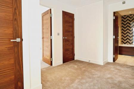 2 bedroom Flat to let in Brayford Wharf North, Lincoln, LN1