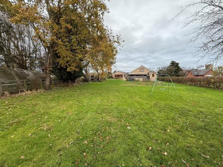 3 bedroom Detached bungalow for sale in High Street, North Scarle, LN6