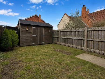 2 bedroom End of terrace house for sale in Addison Place, Fenton, LN1
