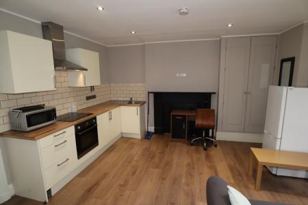 1 bedroom House share to let in Lindum Road, Lincoln, LN2