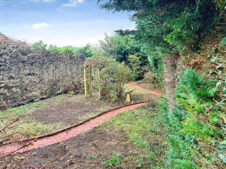 3 bedroom Semi-detached bungalow for sale in Sleaford Road, Metheringham, LN4