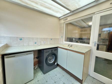 3 bedroom Semi-detached bungalow for sale in Sleaford Road, Metheringham, LN4