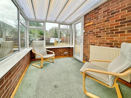 3 bedroom Semi-detached bungalow for sale in Sleaford Road, Metheringham, LN4