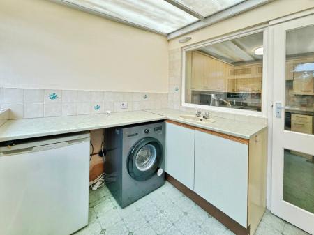 3 bedroom Semi-detached bungalow for sale in Sleaford Road, Metheringham, LN4