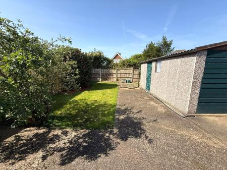 2 bedroom Bungalow for sale in Chestnut Grove, Waddington, LN5