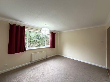 4 bedroom Detached house to let in Riseholme Road, Lincoln, LN1