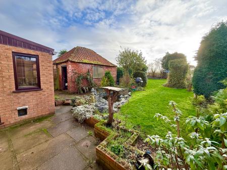 3 bedroom Semi-detached house for sale in Barff Road, Potterhanworth, LN4